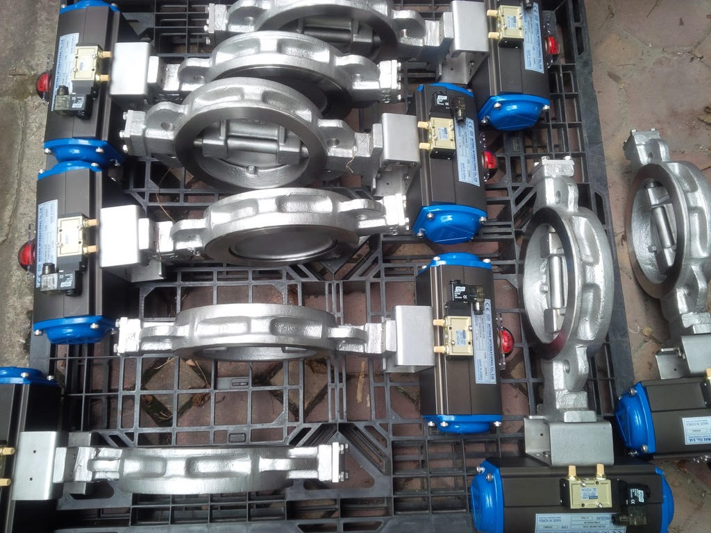  Van bướm inox điều khiển khí nén nhập khẩu